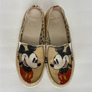 Crocs Disney Mickey Mouse Women's Loafers Size 6 W Cream Comfort Flat Slip On